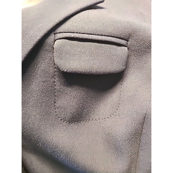 Gap Women’s Career Lined Navy Blue Two Button Single Breasted Blazer Jacket Sz 6 - Picture 9 of 9